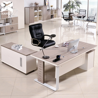 Améliorez votre espace de travail sans vous ruiner : bureaux de direction de haute qualité pour les entreprises modernes, mobilier de bureau.