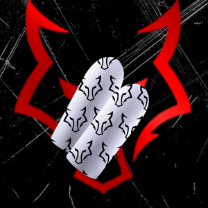 Les manchons de doigts en tissu argenté pour l'e-sport sont absorbants et offrent une sensibilité tactile, ce qui les rend idéaux pour les jeux compétitifs. - Product Image 1