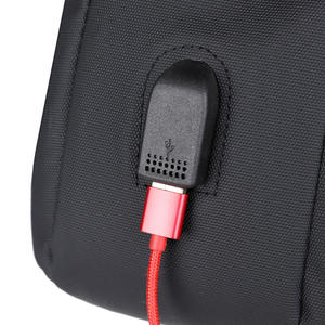 Sac d'ordinateur portable en polyester léger et polyvalent avec sangle réglable imperméable Emballage personnalisé-Viet Na Everyday Lifestyle Shopping - Product Image 4