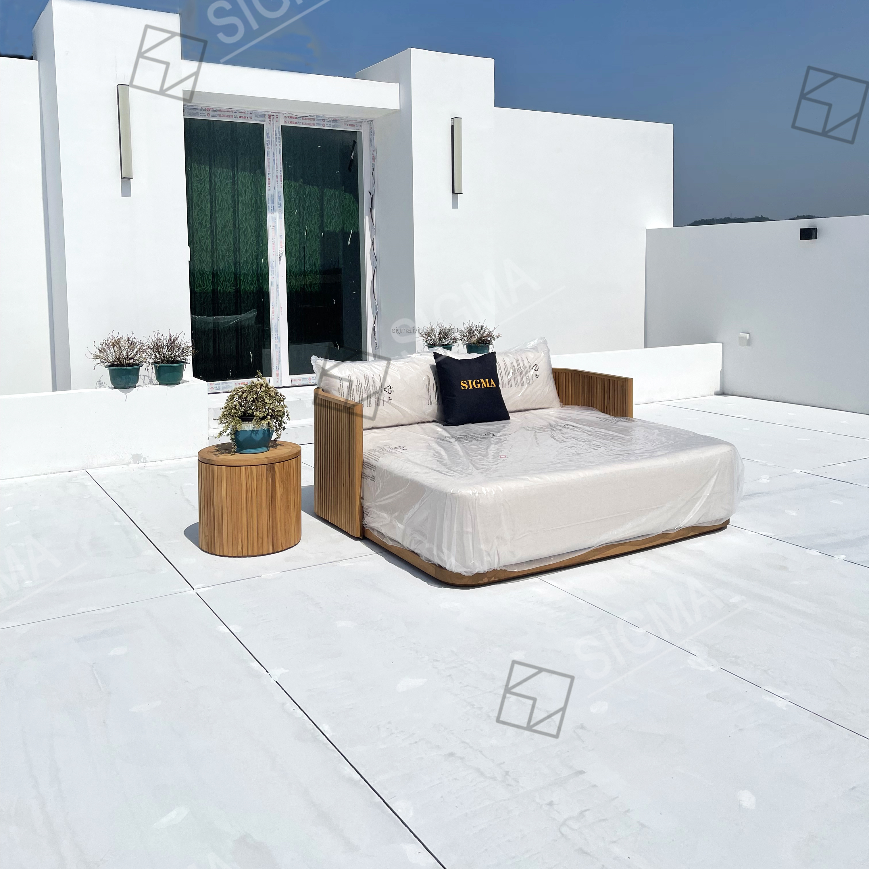 New Arrival Water-resistant Outdoor Wooden Furniture Garden Furniture Wood Chaise Patio Teak Wood Daybeds