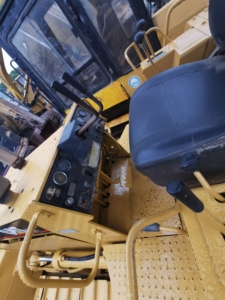 CAT D3C bulldoser bekas CAT D3C D4 D5 dalam kondisi bagus untuk dijual - Product Image 5