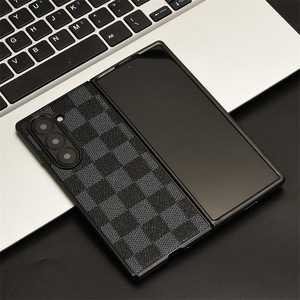 Funda para Teléfono Móvil <span class=keywords><strong>Samsung</strong></span> Z Fold 7, Nueva Funda Protectora <span class=keywords><strong>de</strong></span> Cuero a Cuadros Resistente a Caídas para <span class=keywords><strong>Samsung</strong></span> Z Fold 5 4 6, 2024 - Product Image 5