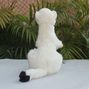 Peluche Furet Assis Réaliste avec Pattes Roses et Queue Noire, Coussin Câlin, Décoration d'Intérieur, Doux, Blanc, Moelleux et Adorable - Product Image 2