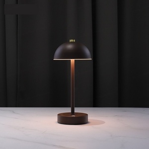 Lampe de table LED de luxe, design européen moderne, sans fil, rechargeable, décoration d'hôtel, commande tactile, alimentée par batterie - Product Image 3