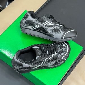 Nouvelles chaussures de sport de créateur <span class=keywords><strong>pour</strong></span> hommes et femmes, chaussures de sport tendance en dropshipping, chaussures de marche haut de gamme - Product Image 4