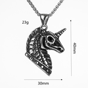 Yunnique – collier avec pendentif licorne en acier inoxydable pour hommes, bijoux à la mode Hip Hop, design animal géométrique, style asymétrique - Product Image 5