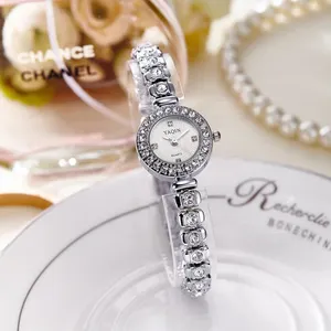 2016 Femmes Bracelet Montre Dames Robe Montre À Quartz Horloge En Acier Bracelet Vogue Montre-Bracelet Montre Femme