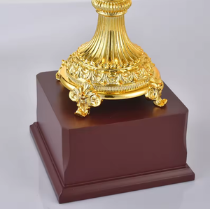 Trophées Métalliques Personnalisés 2025 – Vente Directe Usine – Grandes Coupe et Trophées d'Or pour le Karaté - Product Image 6