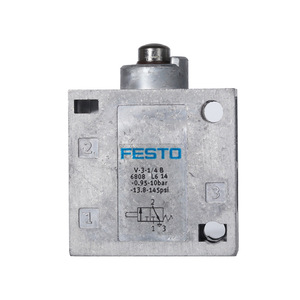 V-3-1/4 B Manual Control Valve 1/4 In Port Size Ball Structure For Pneumatic Systems - Product Image 1