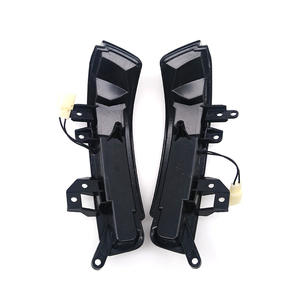 Autodragons hun khói tuần tự <span class=keywords><strong>LED</strong></span> <span class=keywords><strong>Side</strong></span> gương lần lượt chỉ báo tín hiệu <span class=keywords><strong>Repeater</strong></span> đèn blinker ánh sáng cho cho Reiz grx130 2010-2016 - Product Image 2