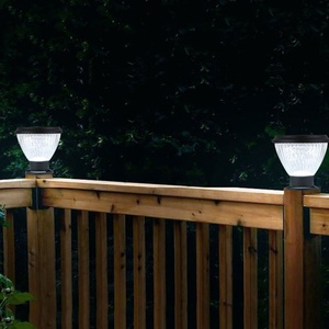 เสาไฟ LED พลังงานแสงอาทิตย์ DC, เสาโคมไฟอลูมิเนียมหล่อ IP65กันน้ำมีเซ็นเซอร์ตรวจจับการเคลื่อนไหวกลางแจ้งสวนรั้ว - Product Image 5