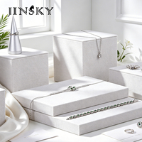 Présentoir à bijoux haut de gamme en lin pour bagues, bracelets, colliers, idéal pour comptoir et accessoires de diffusion en direct