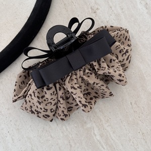 Pince à cheveux vintage à imprimé léopard avec nœud, cadeau de mode pour femme, idéale pour l'automne et l'hiver, pince requin antidérapante - Product Image 5