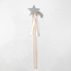 Nouvel ensemble de 2 pièces scintillantes pour enfants : serre-tête couronne à paillettes et baguette de fée, idéal pour le Ramadan et les fêtes de remise des diplômes - Product Image 3