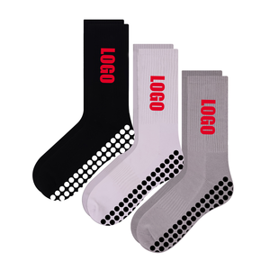 Échantillons gratuits Chaussettes de sport originales personnalisées pour hommes Conception personnalisée Semelle antidérapante Chaussettes antidérapantes Medias Antideslizante Futbol - Product Image 3