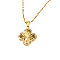 Collier pendentif trèfle à quatre feuilles en acier inoxydable plaqué or 18 carats avec diamants incrustés, design filigrané, chaîne en bambou pour femme Dongguan
