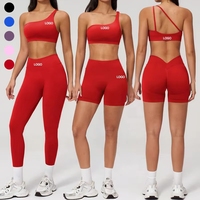 Ensemble de sport sans couture uni pour femme, haut épaules dénudées et short de yoga froncé aux fesses, 2 pièces