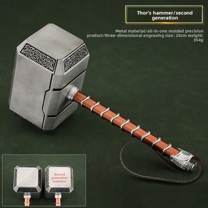 Marteau de <span class=keywords><strong>Thor</strong></span> Avengers 4 <span class=keywords><strong>Love</strong></span> and <span class=keywords><strong>Thunder</strong></span>, modèle grand format en alliage de zinc, argent et or - Product Image 4
