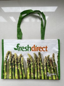 ถุงช้อปปิ้งผ้า PP ทอจากวัสดุรีไซเคิล พิมพ์กราเวียร์ เคลือบ BOPP สำหรับของขวัญและงานฝีมือ - Product Image 2