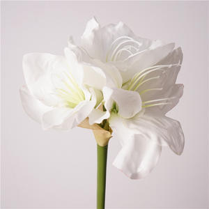 Bulbes d'amarilles artificielles de haute qualité, fleurs d'orchidées blanches et roses à 3 têtes en tissu de soie, fleurs artificielles pour la décoration de la maison et des mariages - Product Image 2