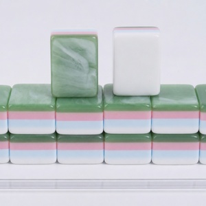 Cuentas de Mahjong Americanas Personalizadas con Diseño Artesanal, Construcción Acrílica de Cuatro Capas y Patrones Similares al Jade Verde Esmeralda - Product Image 2