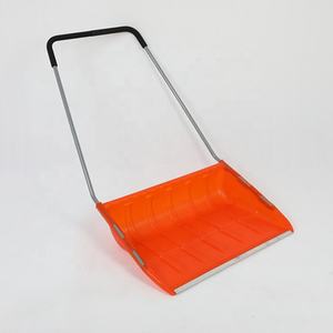 רחב שלג שובל pusher עם מתכת פיר ופלסטיק סקופ - Product Image 3