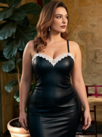 Robe moulante en similicuir noir grande taille avec bordure en dentelle blanche - Robe midi sexy à bretelles spaghetti pour femmes confiantes