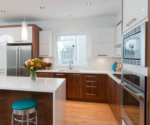 Armoires de cuisine murales modulaires en bois sur mesure pour appartement et villa, design moderne - Product Image 4