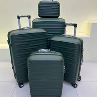 Ensemble de bagages SKD PP 12 pièces en gros - Valises en polypropylène ultra légères et incassables pour les acheteurs B2B