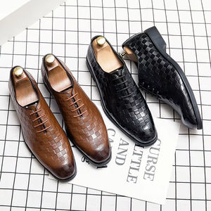 Chaussures habillées en cuir véritable de luxe pour hommes, chaussures habillées en cuir à lacets formelles, antidérapantes, imperméables, respirantes pour le bureau - Product Image 1