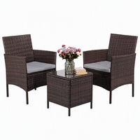 Ensemble bistrot de jardin 3 pièces en rotin PE, table et chaises avec plateau en verre trempé, fauteuils rembourrés pour jardin