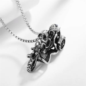 Collar con colgante de acero inoxidable 316L para motociclistas, estilo vintage, con cadena de acero 316L, venta al por mayor 2026 - Product Image 3