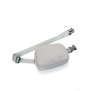 Sac de poitrine et bandoulière unisexe en polyester imperméable avec fermeture éclair pour sports de plein air et course à pied - Product Image 6
