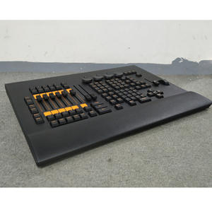 Professionele podiumverlichtingsconsole Command Wing <span class=keywords><strong>DMX</strong></span> in flightcase verpakking - Product Image 6