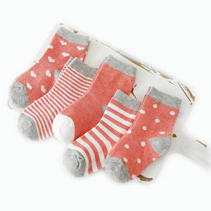Dessin Animé mignon Chaud Rayé Points D'école De Mode Enfants Chaussettes 5 Paires/<span class=keywords><strong>lot</strong></span> 0 à 9 Ans Garçon Fille Bébé Automne Hiver Coton Doux Chaussettes - Product Image 6