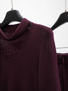 Maglione girocollo da <span class=keywords><strong>donna</strong></span> in cashmere spazzolato, <span class=keywords><strong>maglia</strong></span> termica a tinta unita senza cuciture, vestibilità morbida, personalizzabile con logo, MOQ basso - Product Image 4