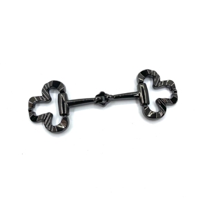 حذاء حريمي ذو قوس أسود مزين بأحذية زفاف معدنية أنيقة مزينة بإبزيم - Product Image 3