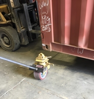 Roda Putar Tipe Satu Roda untuk Kontainer Pengiriman 3-8 Ton Standar ISO untuk Pemindahan dan Transportasi Kontainer Pengiriman
