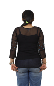 Dernière tunique ethnique bohème en coton brodé Kurti pour femme avec fil floral travail à manches longues tenue indienne décontractée - Product Image 4