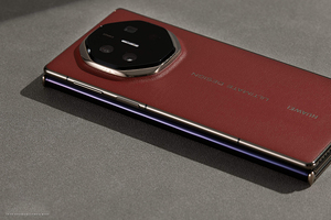 Điện thoại thông minh 5G màn hình gập ba Original New Mate XT Ultimate 10.2 inch OLED, camera sau 50MP, pin 5600mAh, sạc nhanh 66W - Product Image 4