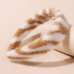 Diademas <span class=keywords><strong>de</strong></span> <span class=keywords><strong>pelo</strong></span> <span class=keywords><strong>de</strong></span> visón <span class=keywords><strong>de</strong></span> piel sintética <span class=keywords><strong>de</strong></span> moda al por mayor diadema <span class=keywords><strong>de</strong></span> bota peluda <span class=keywords><strong>de</strong></span> mármol diseño elegante <span class=keywords><strong>de</strong></span> mohair para hombres y mujeres - Product Image 6