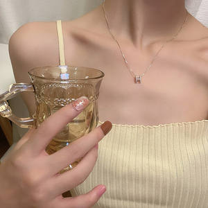 Lujo H inicial mujeres verano luz lujo clavícula cadena nicho diseño Collar para estilo clásico Premium joyería de moda regalo - Product Image 2