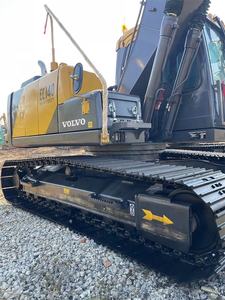 รถขุด Volvo EC140 มือสอง สีเดิมจากโรงงาน พร้อมชิ้นส่วนไฮดรอลิกแบบตีนตะขาบ รวมถึงเครื่องยนต์ เกียร์ ปั๊ม มอเตอร์ รุ่นปี 2024 - Product Image 3