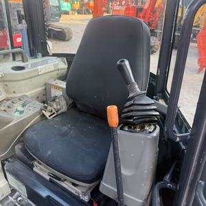 Excavatrice Kubota U40 2023, faible nombre d'heures de fonctionnement, occasion, moteur 4 tonnes, capacité de la benne 0,2 m³, travaux de construction, terrassement, déplacement de matériaux - Product Image 4