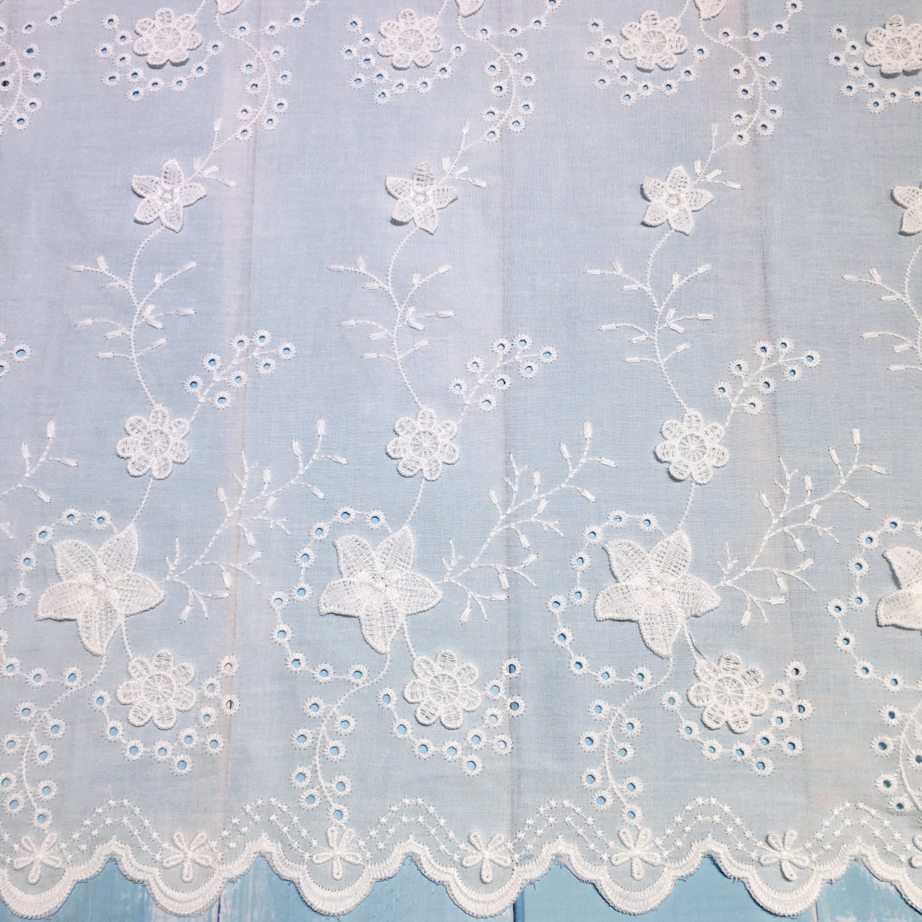 RXF2189 Beige Cotton Embroidery White 3d Lace Trim Fabric