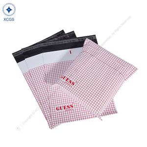 Práctico ligero autosellado Poly Bubble Mailer diseño impermeable para productos textiles prendas de vestir tratamiento de superficie de impresión - Product Image 5