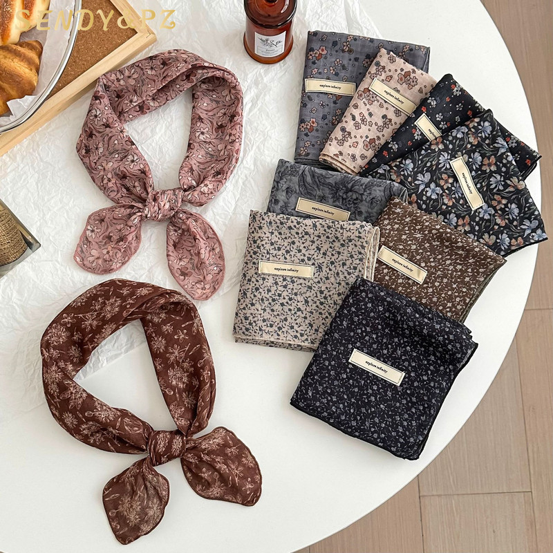 Hot Selling Spring New Retro Scarf