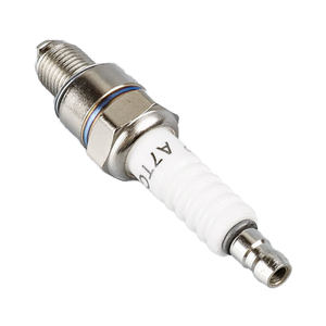 Bougie d'allumage pour moto à essence de haute qualité, personnalisée, CR8E/D8TC/C7HSA/BP9ES, ajustement OEM, matériau en cuivre, neuve - Product Image 1