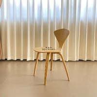 Tabouret de comptoir en bois massif normand moderne avec contreplaqué incurvé moulé pour tables à l'école, à l'hôpital ou au salon