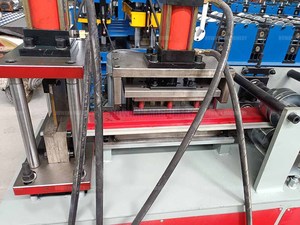 Offre Spéciale rouleau de panneau d'affichage de plaque de gousset formant la machine à rouler les feuilles de plaque de gousset en acier de couleur - Product Image 3